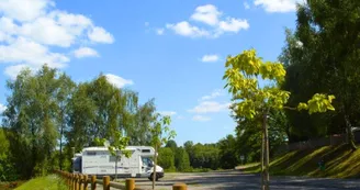 Aire de Camping-cars - Saint-Hilaire-les-Places Aire de Camping-cars - Saint-Hilaire-les-Places