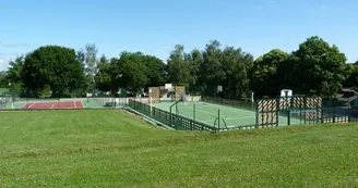 Gite "Les Ribières" à Les Cars en Haute-Vienne (Nouvelle Aquitaine) - Terrain multisports, Tennis_3