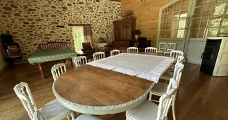 Gite "Le Moulin" à Nexon en Haute-Vienne (Nouvelle-Aquitaine - Limousin) - salle de réception en option_48 Gite "Le Moulin" à Nexon en Haute-Vienne (Nouvelle-Aquitaine - Limousin) - salle de réception en option_48