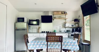 Gîte-4-Les-Chalets-de-Meilhac-3 Gîte-4-Les-Chalets-de-Meilhac-3