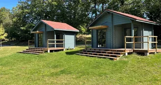 Hameau de chalets au camping de la lande Hameau de chalets au camping de la lande