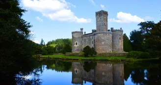 Château de Montbrun - Dournazac Château de Montbrun - Dournazac