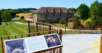 écuries-renaissance-du-chateau-des-cars écuries-renaissance-du-chateau-des-cars